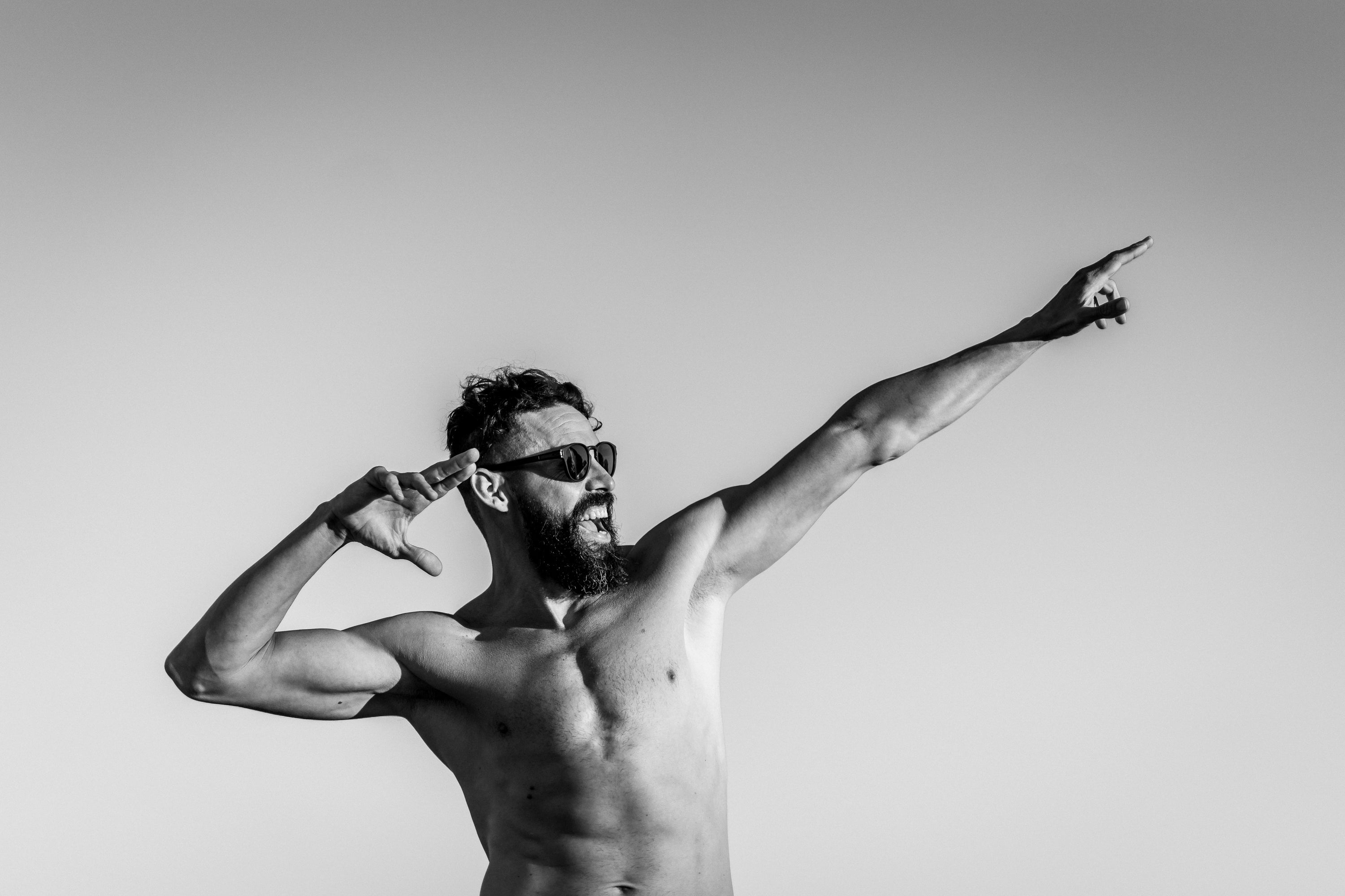 Top 5 Science-Backed Tips to Build Muscle Mass (And Maybe A Six Pack)